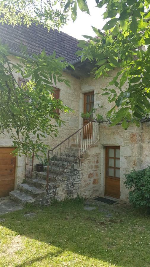 Gite De Souilhol Vila Issendolus Exterior foto